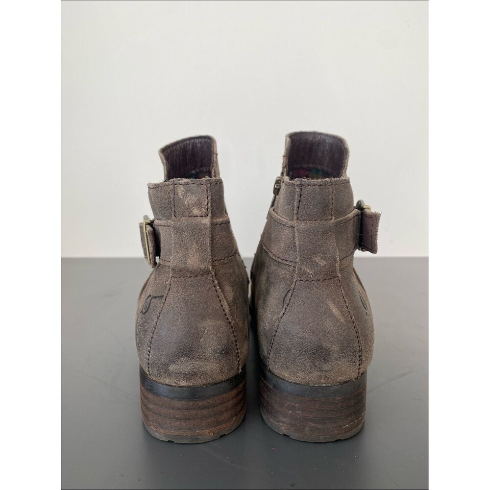 Born Brown Suede Ankle Boots Brass Buckle Sz 9.5 M Boho Western Cottage - Picture 6 of 15